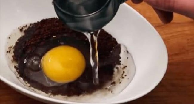 He Adds A Raw Egg To His Coffee & Mixes It With Water. The Result? Absolute Heaven...