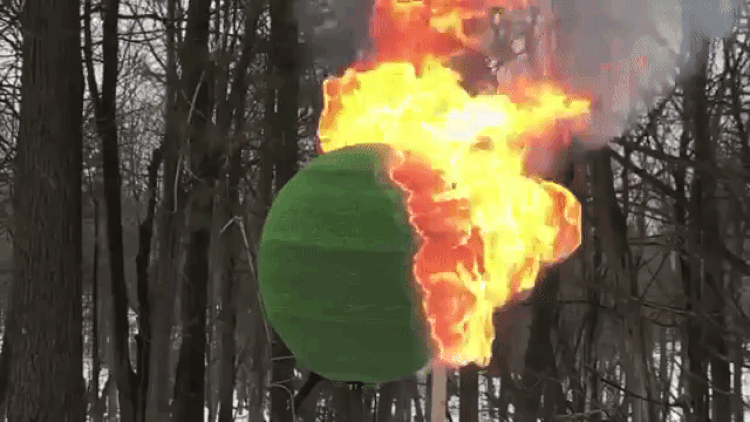 Man Builds Giant Sphere With 42,000 Matches and Sets It On Fire