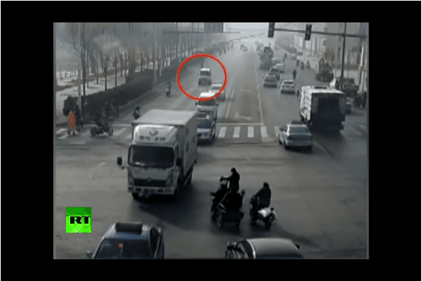 See How A Traffic Activity Captures A Paranormal Activity