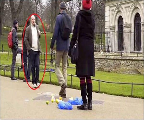 She Drops Her Groceries After A Man Rudely Bumps Into Her, But Watch The Man In White!