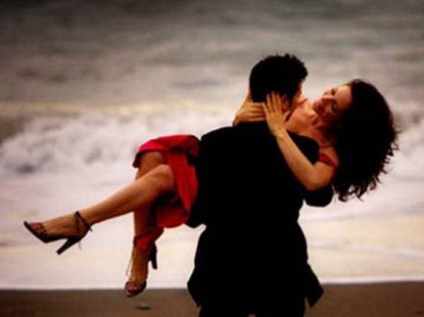 Soulmates With 33 Years Of Age Gap Prove That Love Has No Limitations