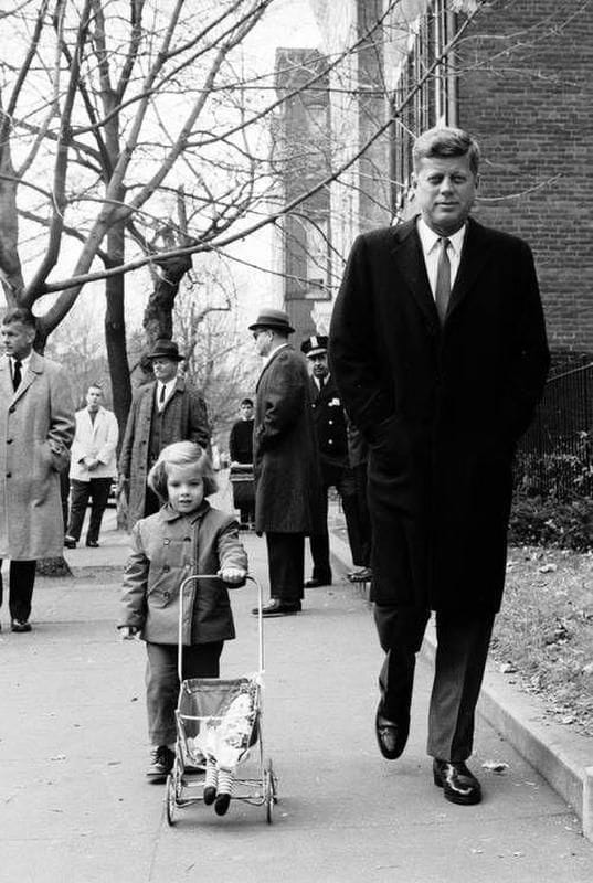 These Vintage Pictures Depict Beautiful Past