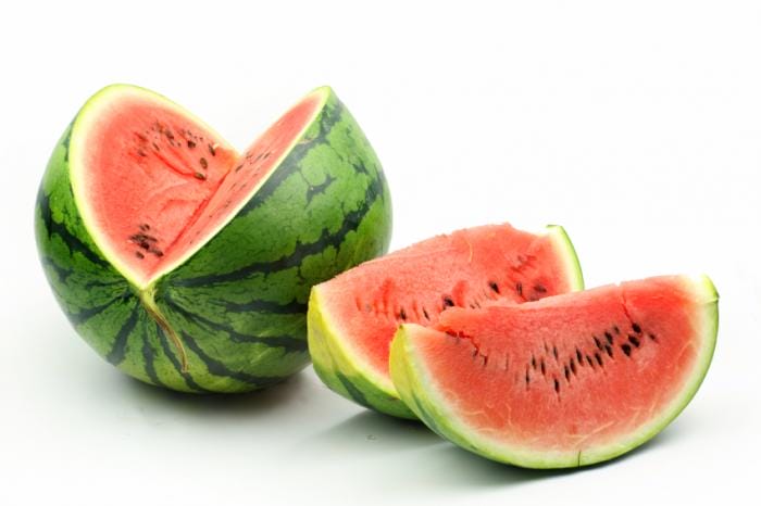VIDEO: After You Watch This You Will Never Cut Watermelon The Same Way Again!