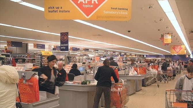 Woman Complains To Cashier, Gets Shocking Response