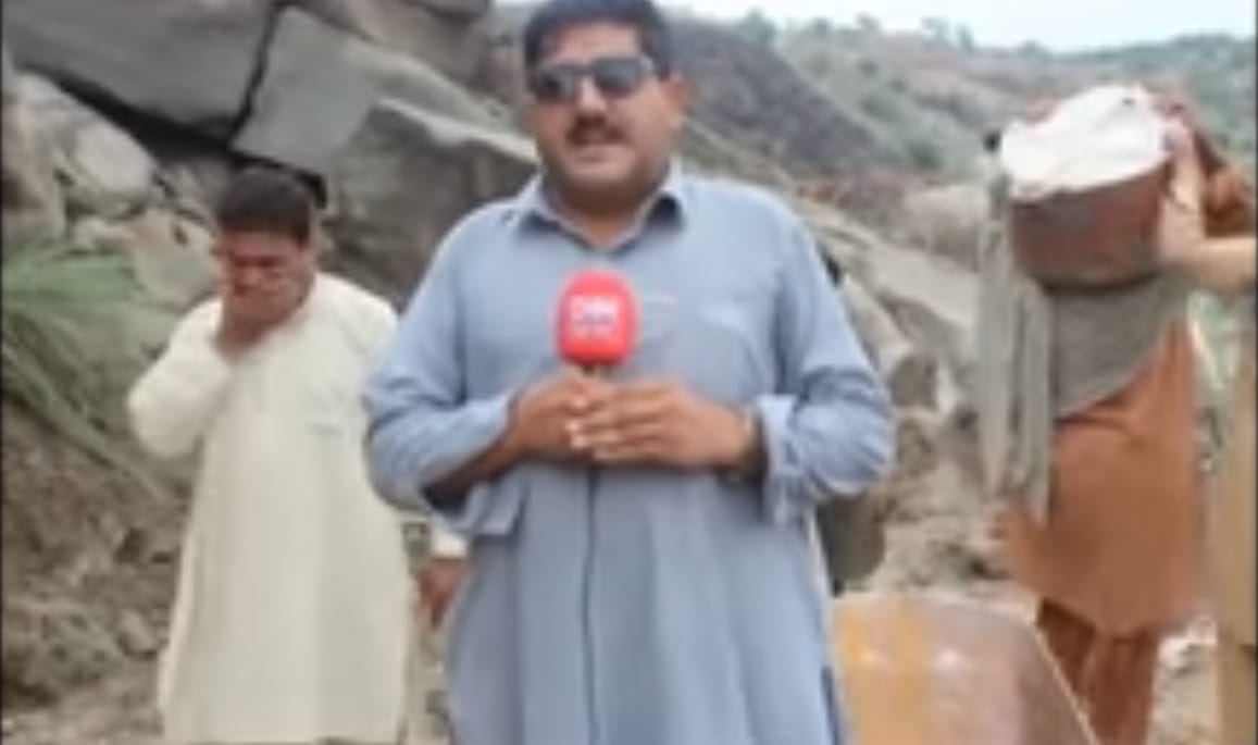 You Might Just Die Of A Laughter Overdose After Watching These News Reporters Fail Miserably At Their Jobs!